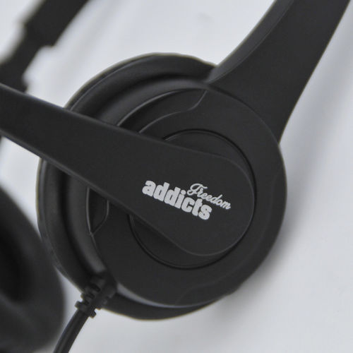 https://www.sce.es/img/gran/a/auriculares-c-microfono-ngs-vox-505-usb-negro-277034.jpg